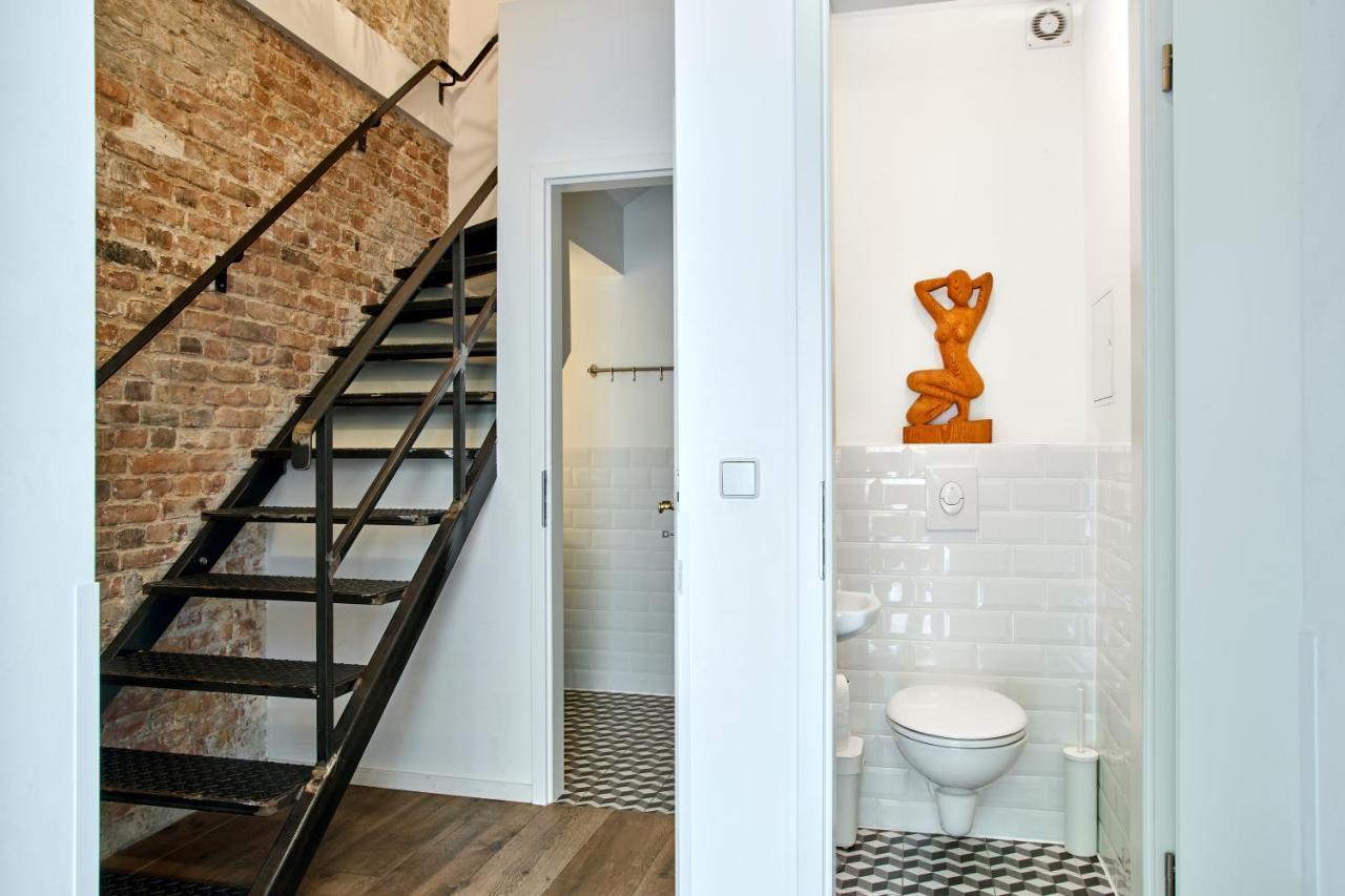 Beautiful And Cozy Remise For Up To 6 Guests * Berlijn